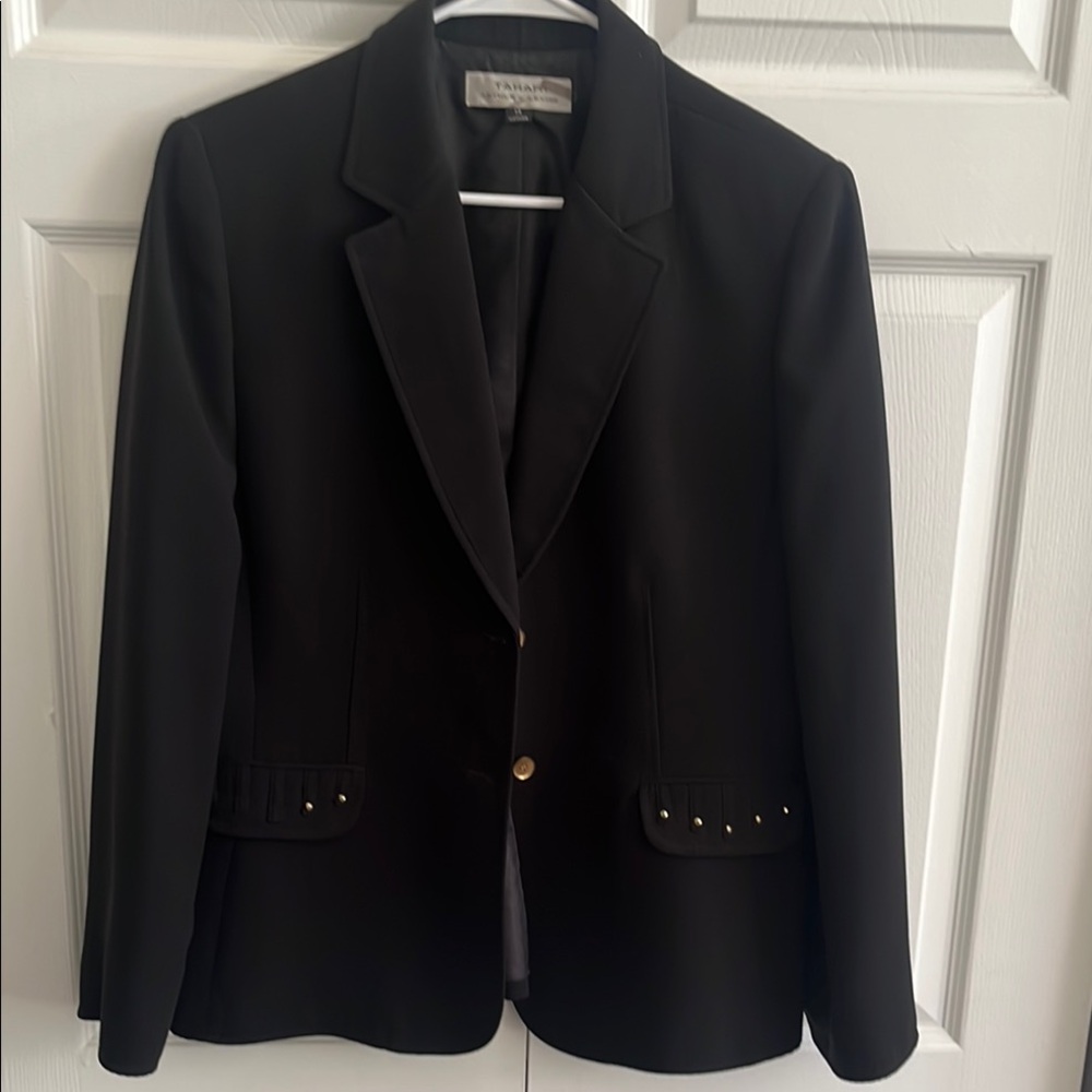 Tahari Black and Gold Blazer with Notched Lapel - Picture 5 of 10